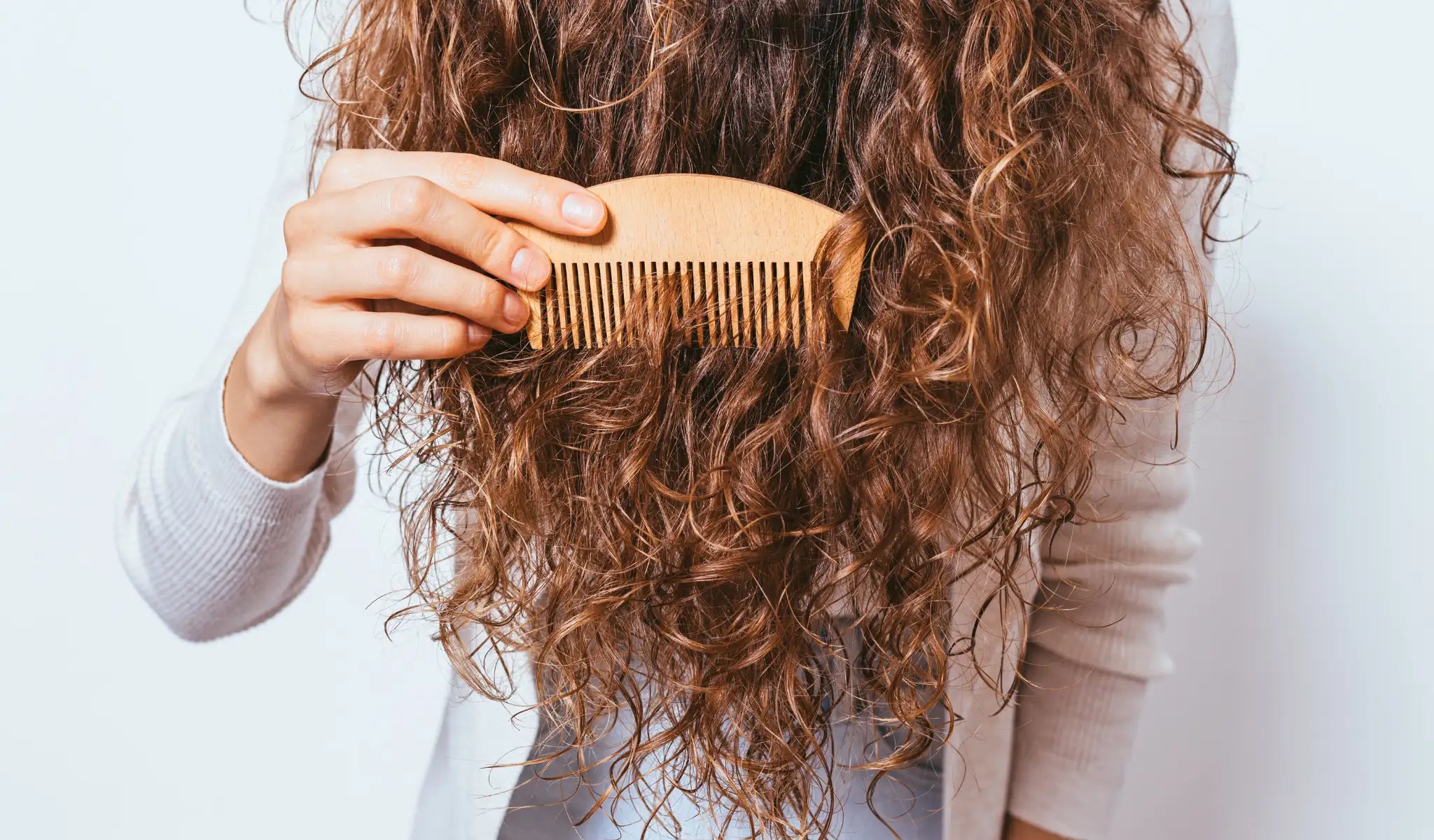 Cheveux-Ondulés-à-Bouclés volumely